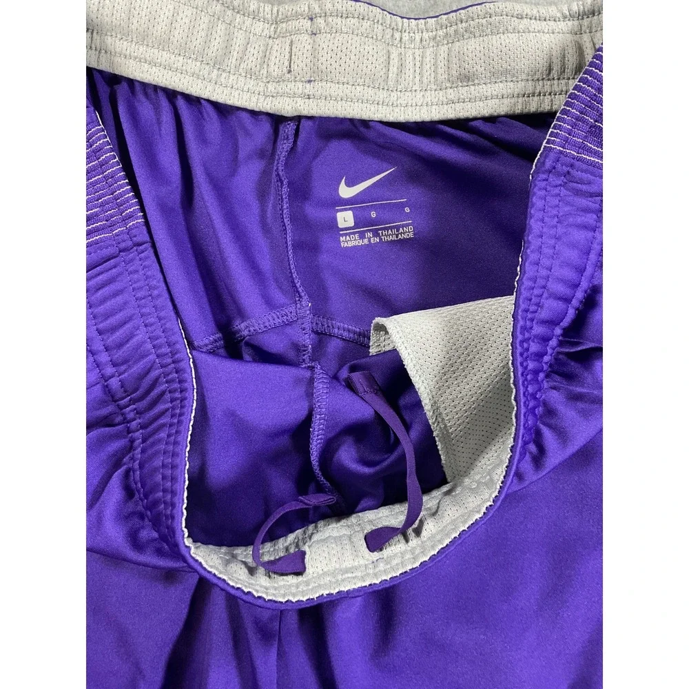 Nike Mens Dri-FIT Athletic Basketball Shorts Purple Large 7 Inch Inseam 2402